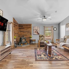 Poconos Cabin w/ Hot Tub, Sauna, Fire Pit & Grill