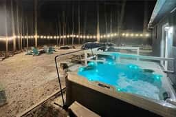Hot tub, Firepit, Game Room, Seclusion and More!