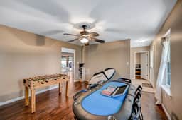 5BR Game House: Hot Tub, Tiki Bar & Lake Access