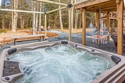 Cozy Cinema Cabin: Theater, Hot Tub & Game Room
