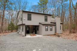 6BR Retreat: Hot Tub, Sauna & Cold Plunge