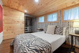Charming Pocono Cabin - Firepit - Gazebo - Pet-Friendly