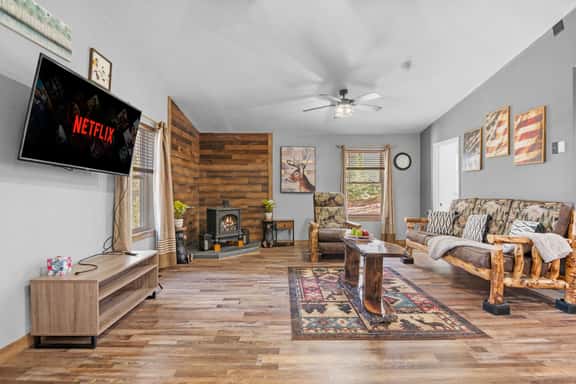 Poconos Cabin w/ Hot Tub, Sauna, Fire Pit & Grill - Image 1