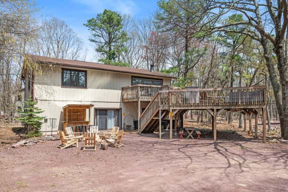 Good Lodge - Hot Tub, Pool Table - Image 1