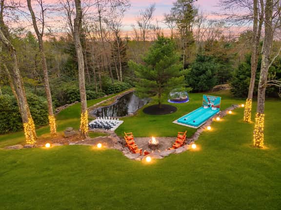Luxury meets Wilderness in the Heart of Poconos