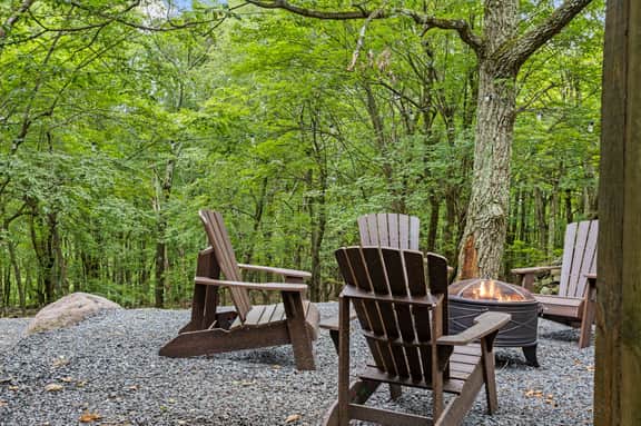 Mountain Retreat - 5min to Big Boulder & Skiing