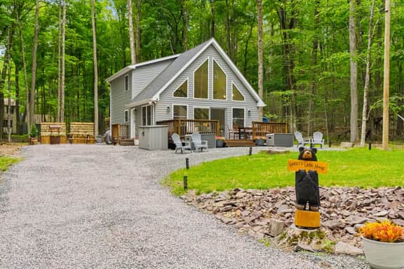 Brand New Chalet - Seclusion, Arcade, Fire Pit - Image 4