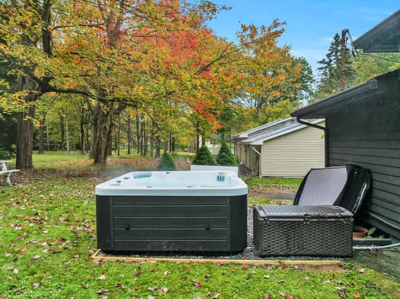 Cozy Pocono Cottage - Hot Tub, Firepit & Swings - Image 3